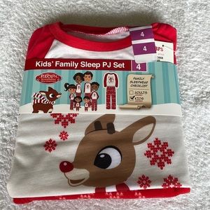 Rudolph The Red-Nosed Reindeer Sleep PJ Set